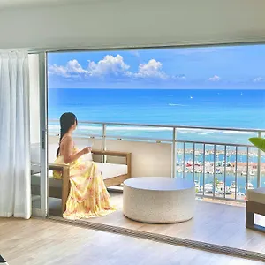 Panoramic Oceanview - Full Kitchen In Each Room, 2 Swimming Pools, Onsite Restaurants, Fireworks Every Friday , Honolulu United States